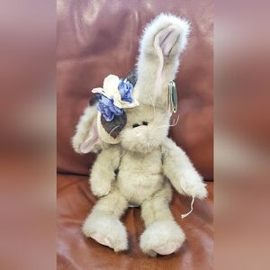 18 inch The Bearington Collection Beige Bunny Rabbit Stuffed Animal Plush Flaw